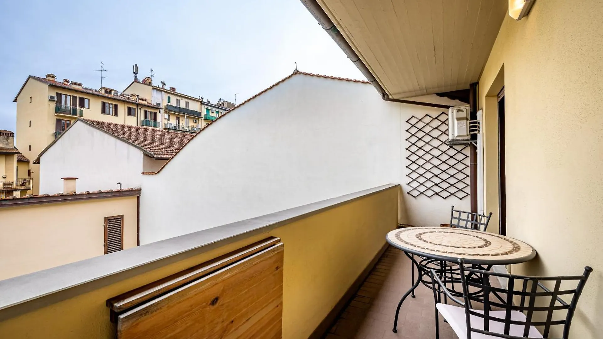Yd Settimello With Parking Apartment Florence