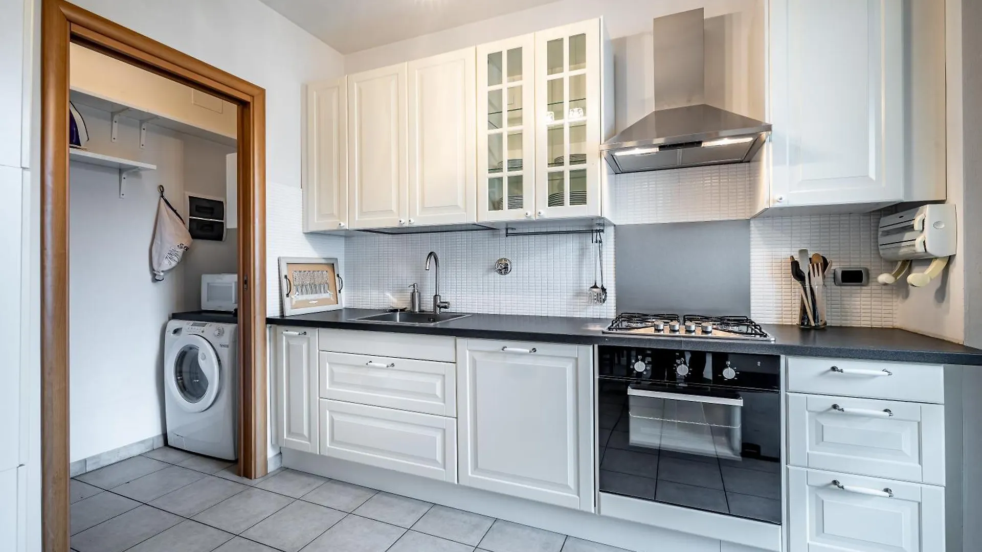 Yd Settimello With Parking Apartment Florence