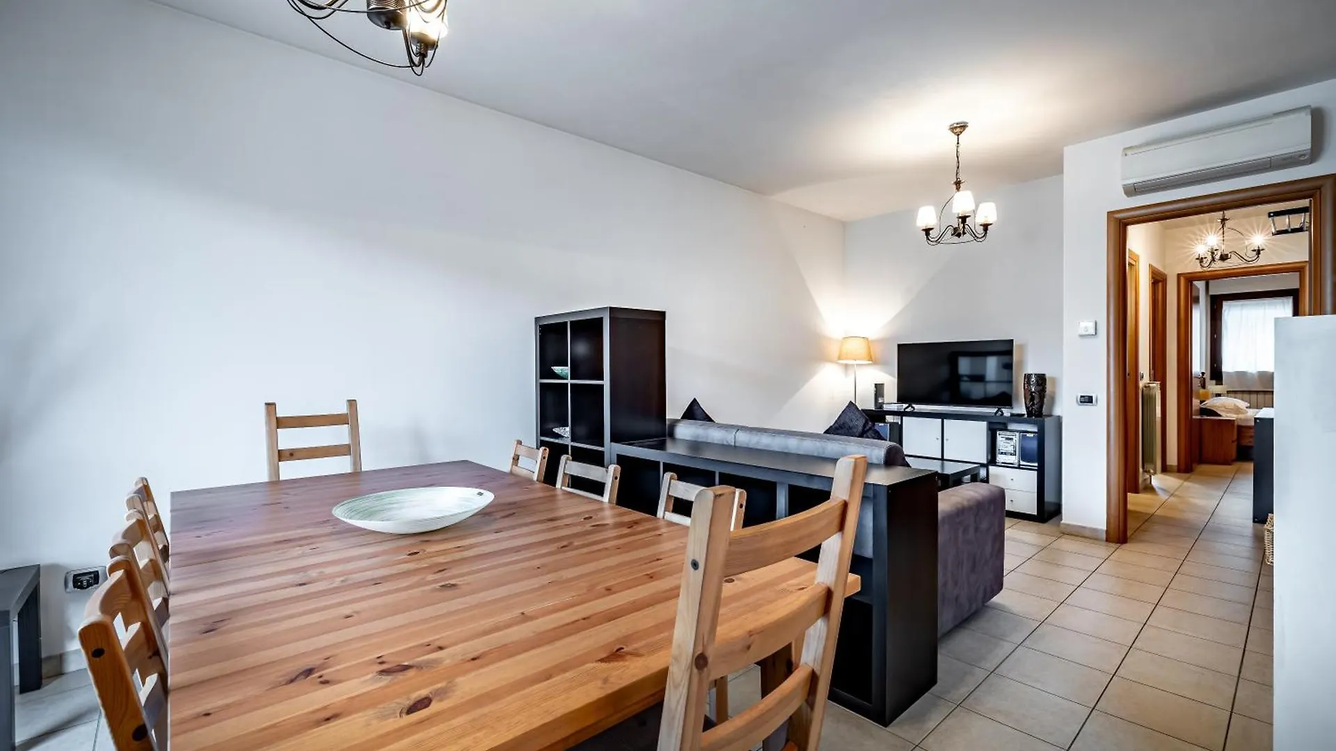 Yd Settimello With Parking Apartment Florence