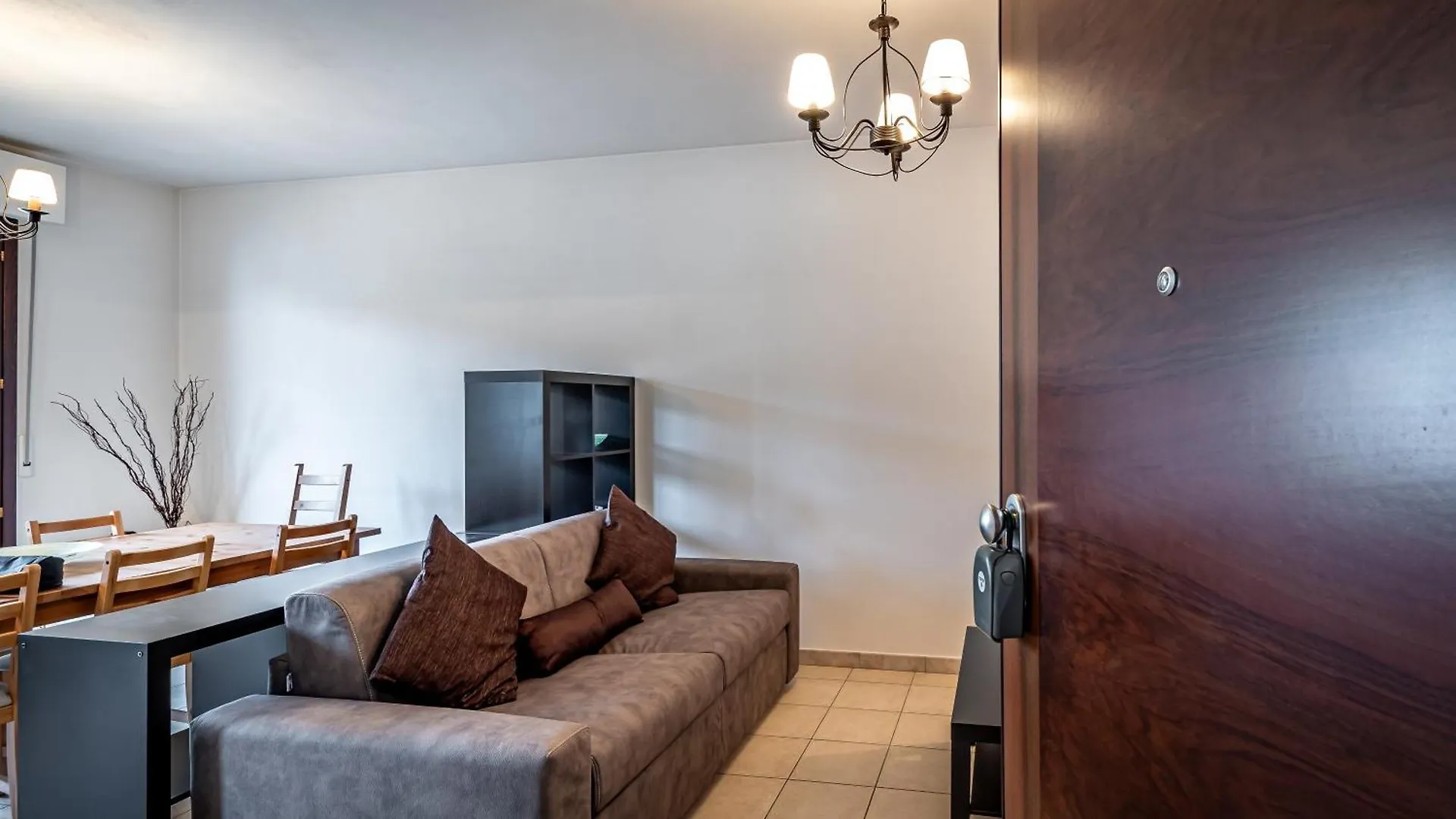 Yd Settimello With Parking Apartment Florence