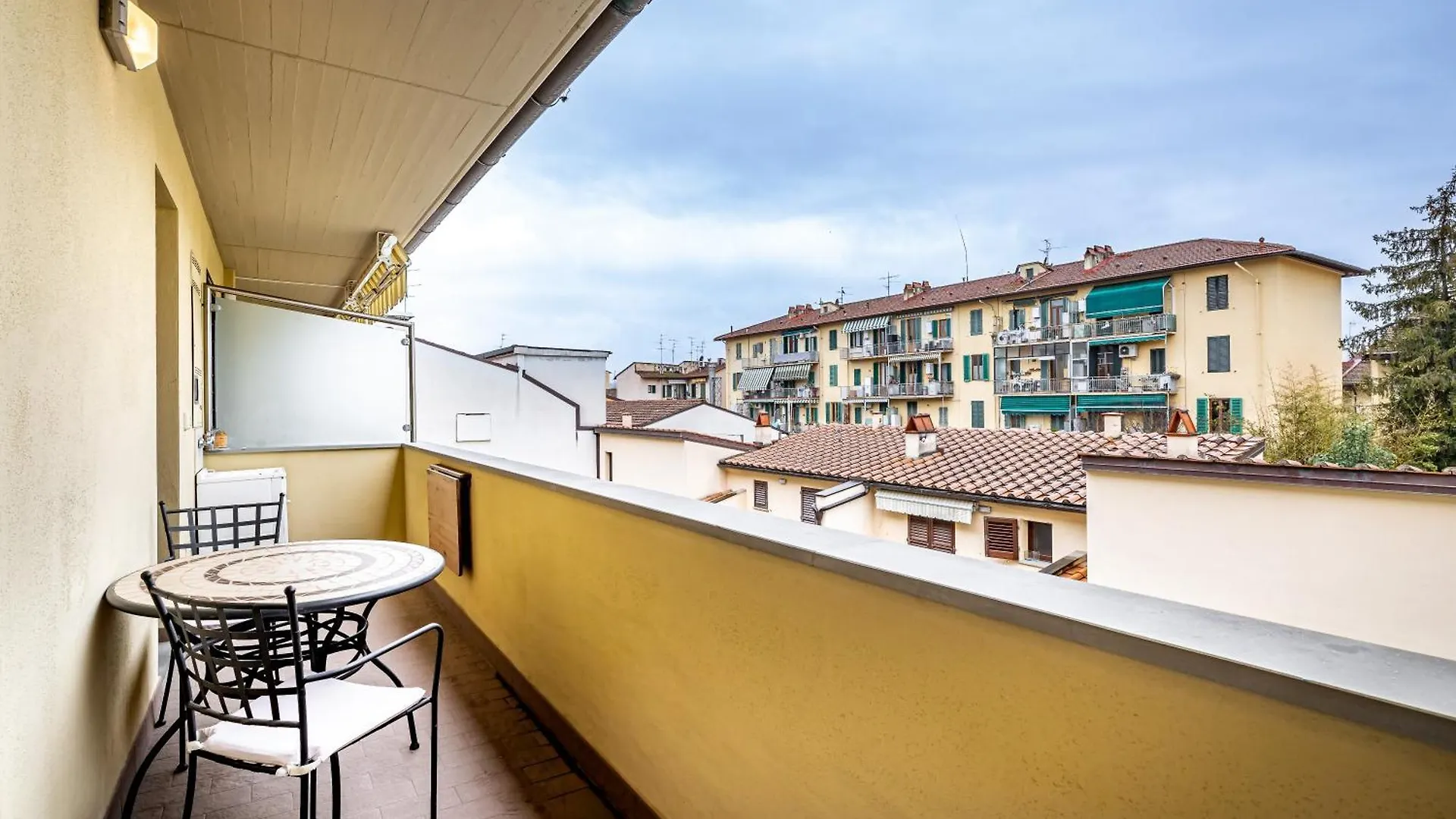 Yd Settimello With Parking Apartment Florence